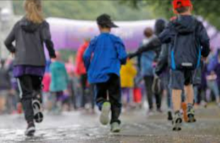 Schüler erleidet Herzstillstand nach Laufeinheit - 14-jähriger Teenager überlebt 5-Kilometer-Lauf nicht