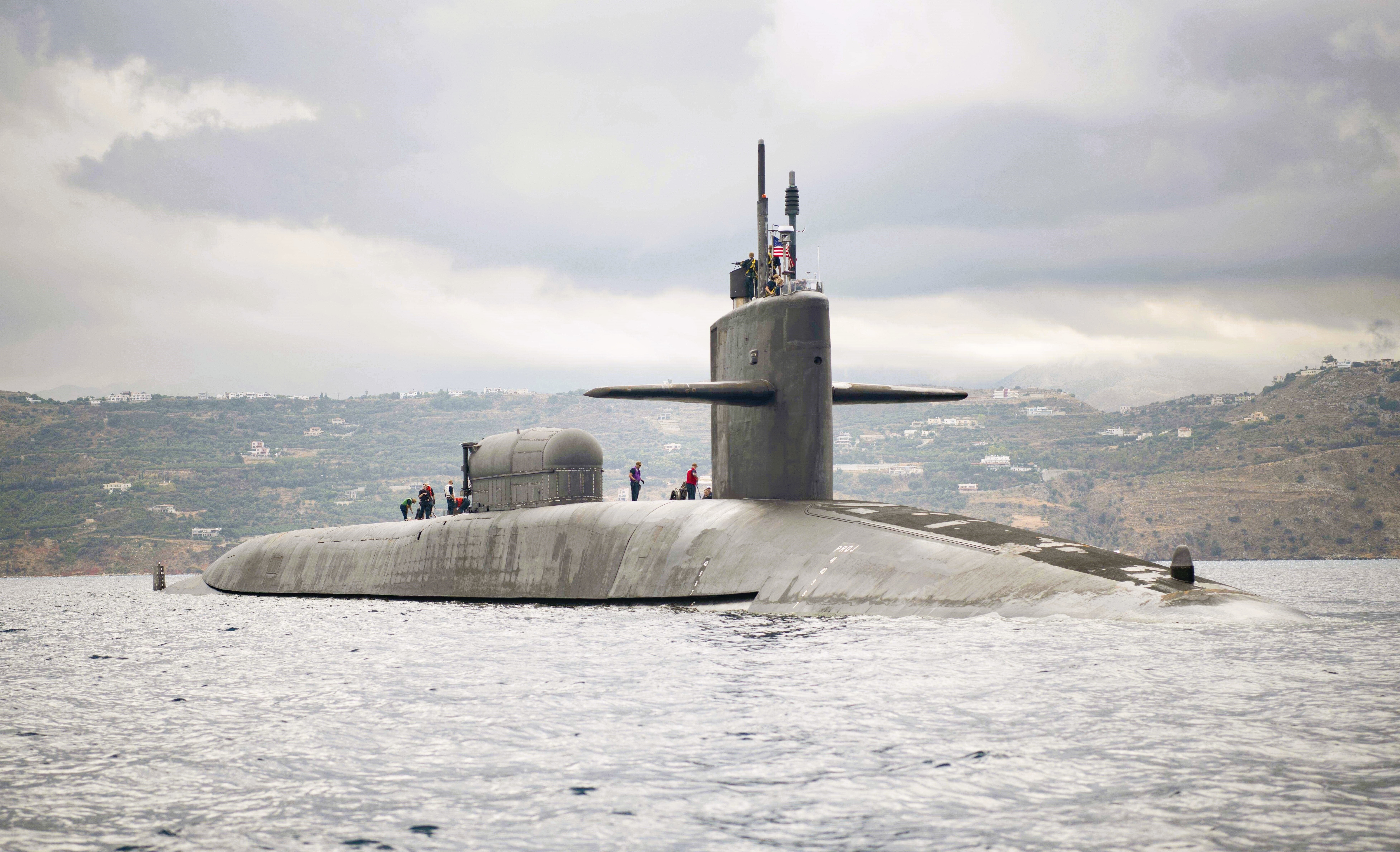 Putin bewaffnet seine U-Boote mit Hyperschallraketen - sie sind nicht zu stoppen!