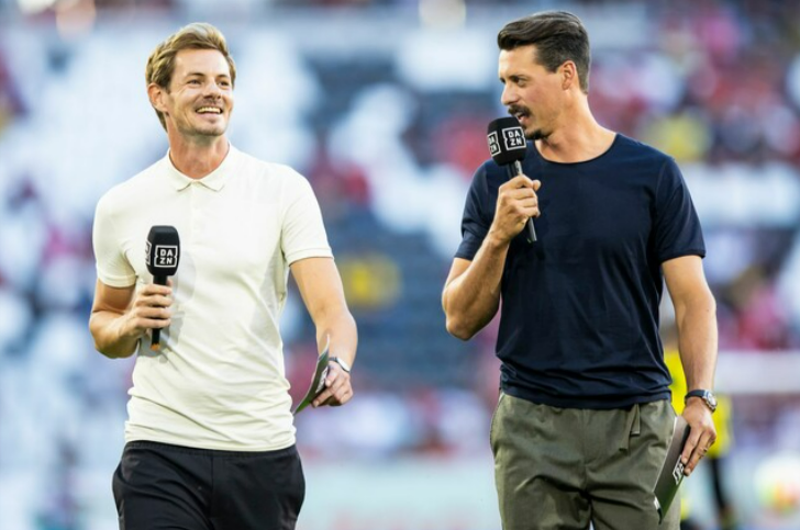 Moderator Alex Schlüter bricht in Live-Schalte in Tränen aus! Darum flossen bei ihm die Tränen