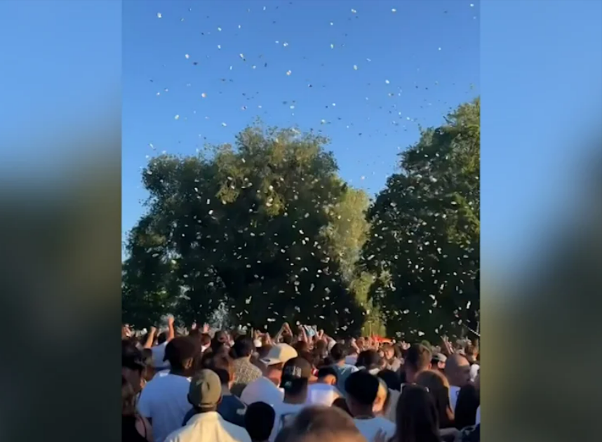 TikToker lässt Geld vom Himmel regnen! Chaos in der Stadt, Junge dabei schwer verletzt!