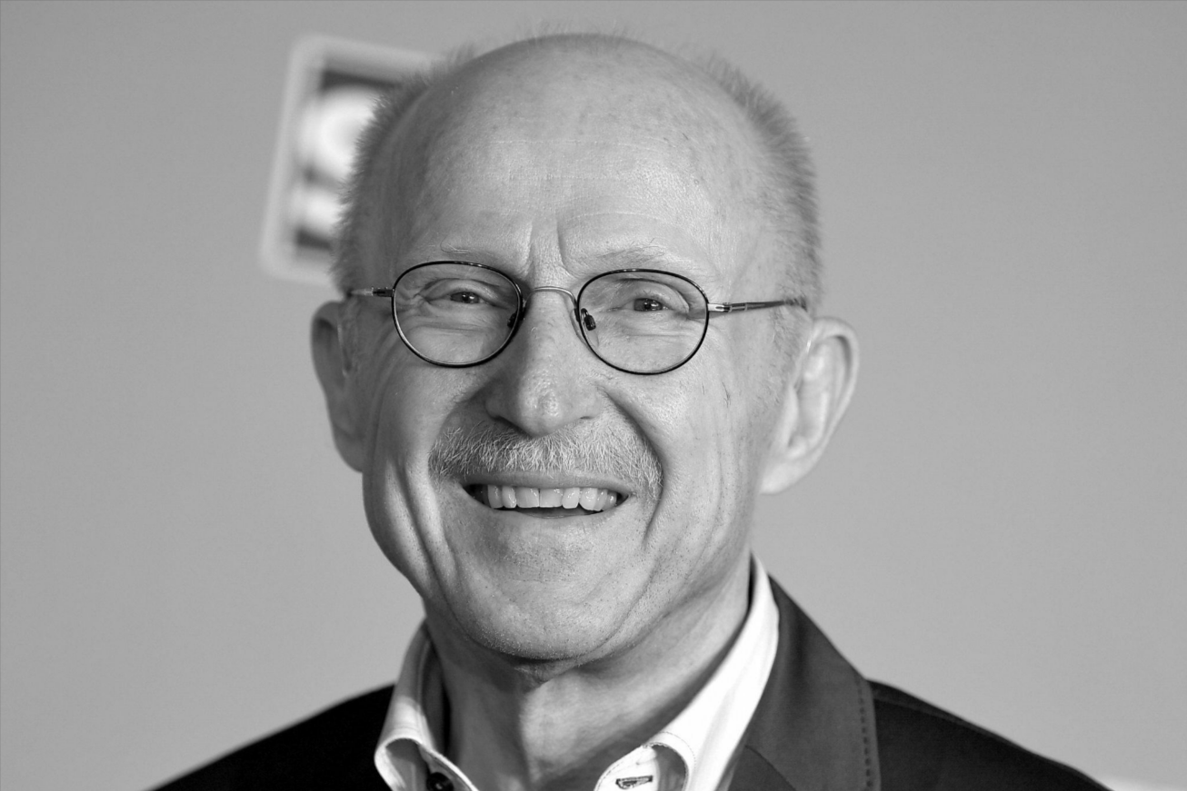 Trauer! Bundesliga-Kultmanager Willi Lemke stirbt beim Joggen!