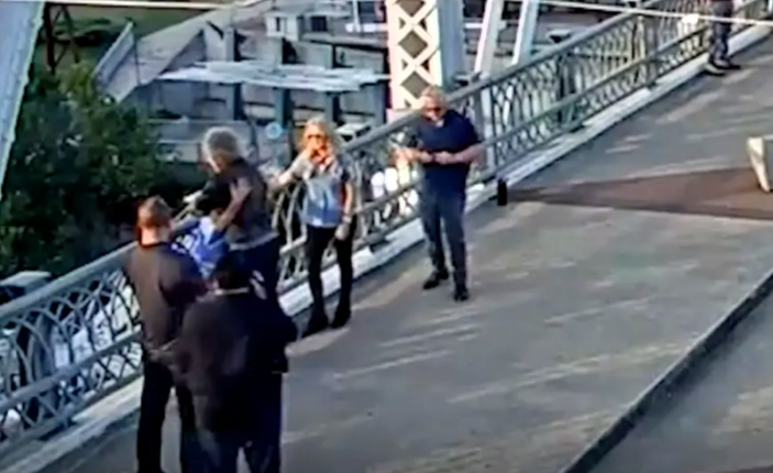 Bei Video-Dreh: Jon Bon Jovi rettet Frau vor Selbstmord und Sprung von der Brücke!