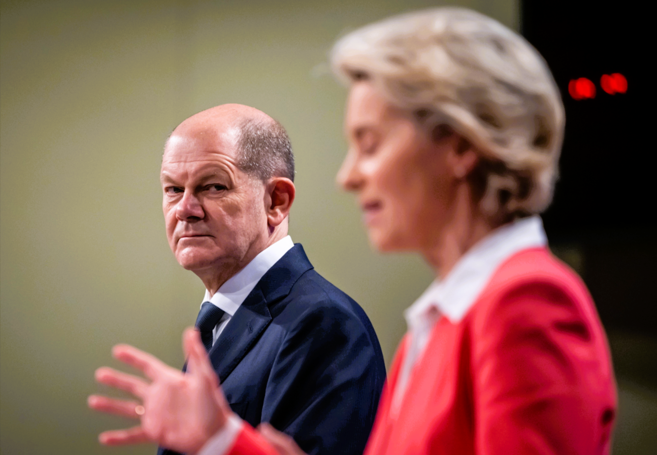 Scholz von Berlin nach Brüssel? Löst er Ursula von der Leyen ab und wird Europas mächtigster Mann?